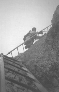 Merlone - Abstieg über Leitern 2