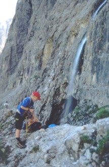 Pisciadù - Wasserfall, am Einstieg